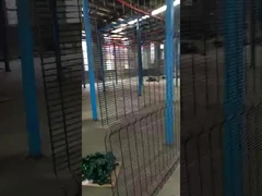 登り防止の溶接フェンス